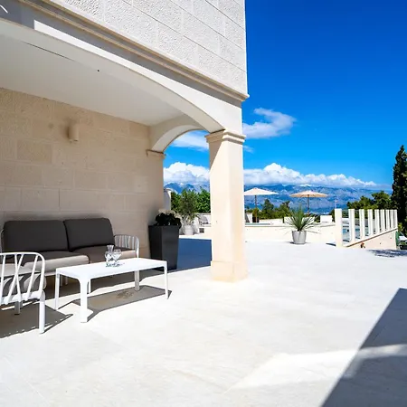 Levante Apartamento *