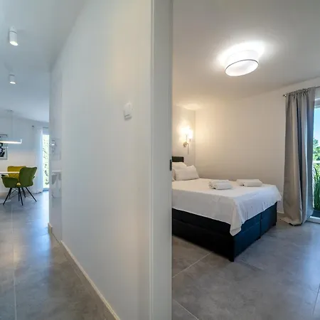 Levante Apartment